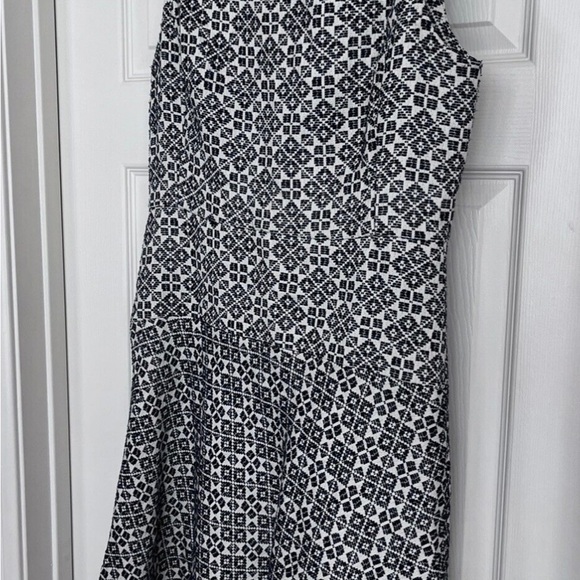 Excellent condition Tory Burch size 6 woven dress - Picture 7 of 10